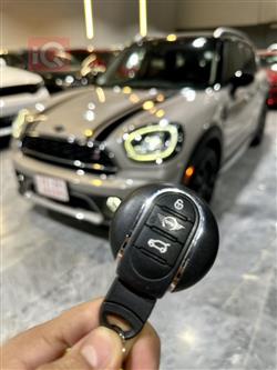 ميني كونتريمان